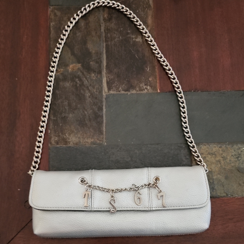 Elegant White Leather Chain Shoulder Bag